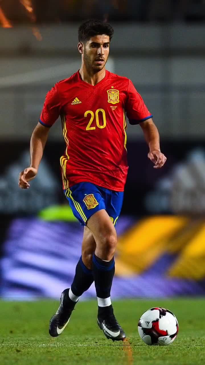 TA：阿诺德尚未完全恢复健康，预计不会首发出战利物浦（TA：阿诺德伤势未痊愈，战利物浦预计无缘首发）