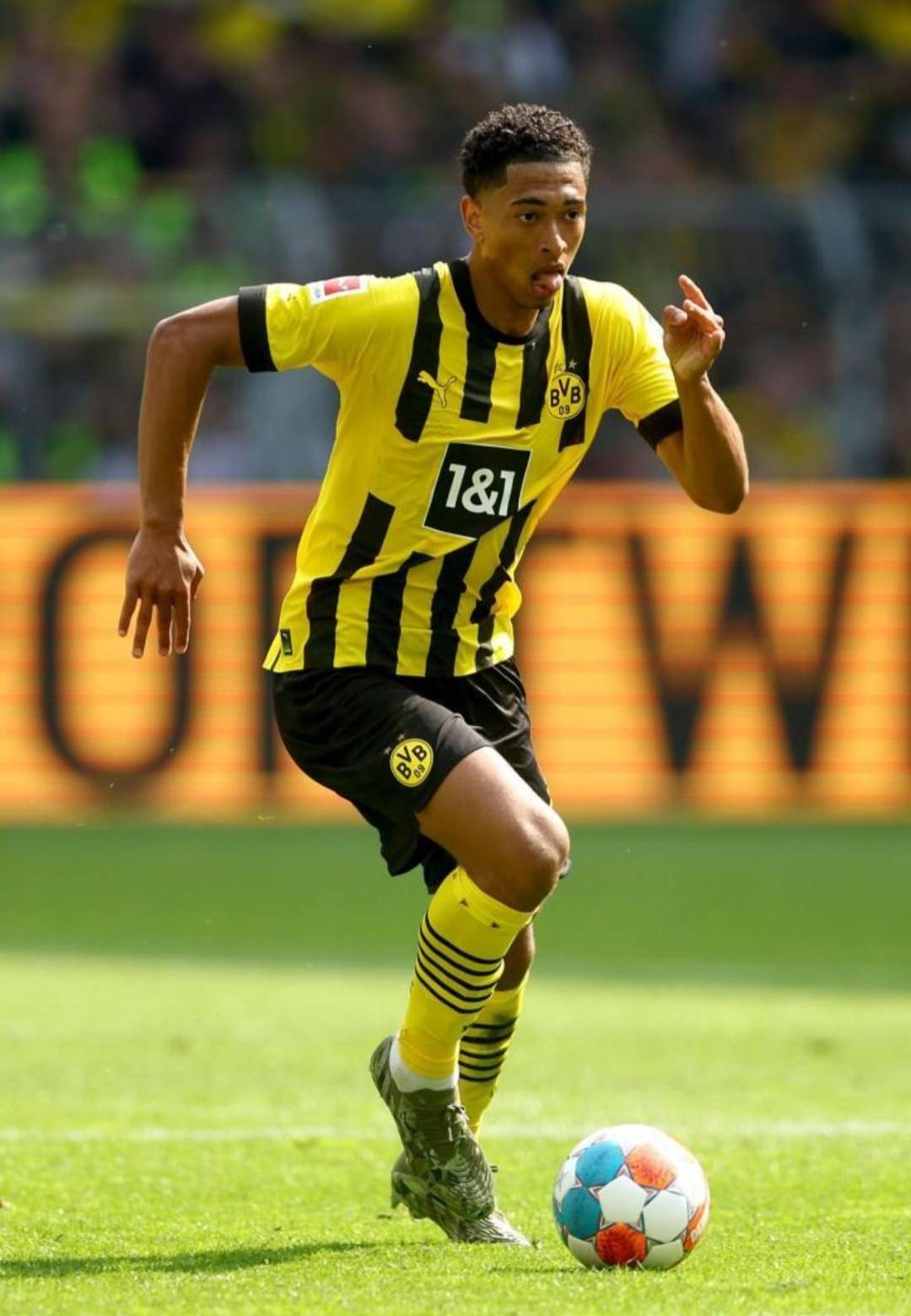 NBA交易市场最新动态：骑士完成引援,（骑士完成补强，NBA交易市场传来新动向）